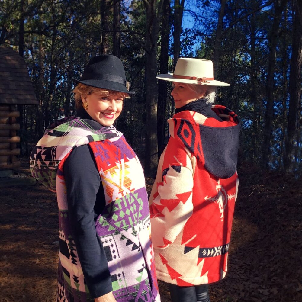 New - Women's Pullover Hooded Vest Jacket